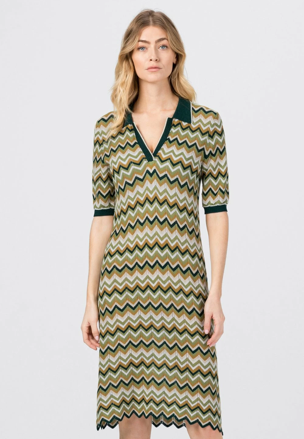 HALLHUBER MIT ZICKZACK - Robe pull En promotion robes col en v profond femme 1 HALLHUBER MIT ZICKZACK - Robe pull En promotion robes col en v profond femme