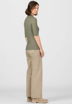 HALLHUBER BASIC-RIPP MIT TURTLENECK - T-shirt basique Prix Gelé t-shirts et tops col rond femme -France Hallhuber Soldes Boutique 33859bfd57a448818030ed18c0d9bf5a