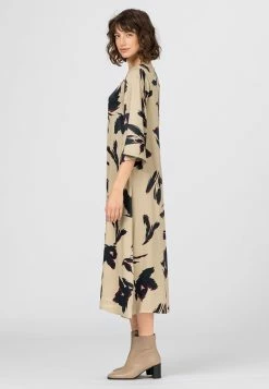 HALLHUBER Promos OVERSIZE MIT TROMPETENÄRMELN - Robe de jour robes col rond femme -France Hallhuber Soldes Boutique 3d3ffd4dfaab4526ad93f2c3da654d76