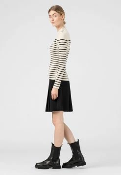 Prix Compétitif HALLHUBER Pullover pulls & gilets col rond femme 7 Prix Compétitif HALLHUBER Pullover pulls & gilets col rond femme -France Hallhuber Soldes Boutique 51ac8b965b6c4eb8a888a15aa194f162