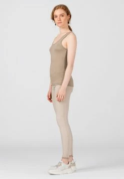 Excellente qualité HALLHUBER Débardeur t-shirts et tops encolure large ronde femme 9 Excellente qualité HALLHUBER Débardeur t-shirts et tops encolure large ronde femme -France Hallhuber Soldes Boutique 60b6ced281fc4846880d0e6a33dbc043