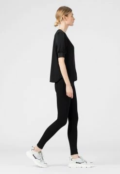 Prix Incroyables HALLHUBER T-shirt basique t-shirts et tops col rond femme -France Hallhuber Soldes Boutique 724bf311fa6043058b50151303c8e72d