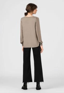 Prix Légers HALLHUBER MIT STRICKBLENDEN - T-shirt à manches longues chemises et blouses col rond femme -France Hallhuber Soldes Boutique 78886d64ffcf49e5b58368af948e6a7e