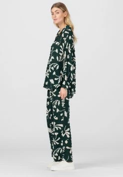 HALLHUBER OVERSIZE - Blouse Faible Prix chemises & blouses col en v femme -France Hallhuber Soldes Boutique a1521776deb34bd98ba78b5ac1f5aa14