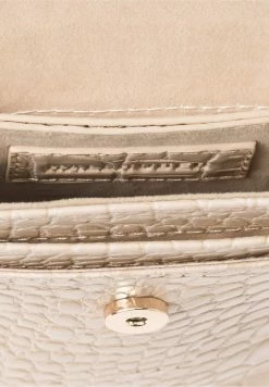 HALLHUBER Sac bandoulière Prix De Rêve sacs fermoir aimanté femme -France Hallhuber Soldes Boutique a5516bc6e139490f8ea2fdbc98180842