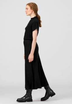 Bonne Qualité HALLHUBER Jupe trapèze jupes couleur unie femme -France Hallhuber Soldes Boutique bd27808996d6464db45a62a4e225f43d