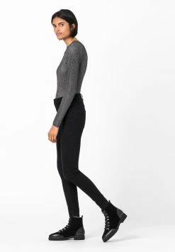 Vendre-Réclame HALLHUBER Pullover pulls et gilets col rond femme -France Hallhuber Soldes Boutique d1e8ff3997114047a6ed058bf44631a1