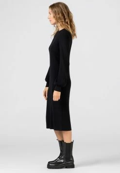 Marchandise de première qualité HALLHUBER Robe pull robes normale femme -France Hallhuber Soldes Boutique d4fa11c3fe604fa097df14800a69643e