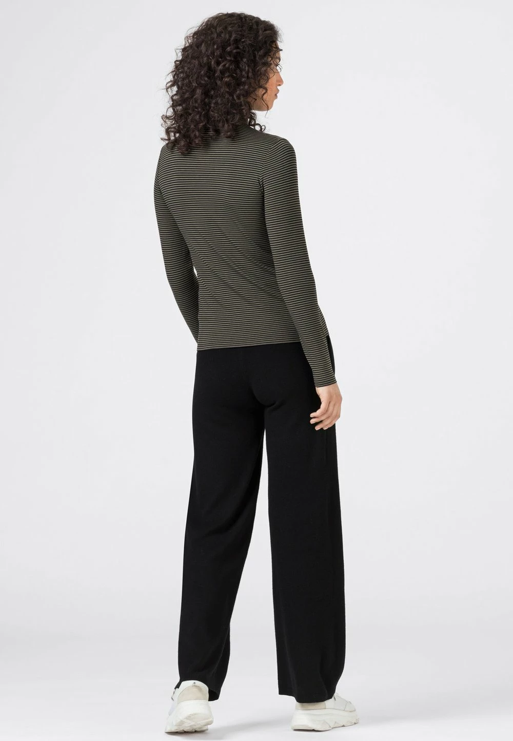 Prix Compétitif HALLHUBER LONGSLEEVE - T-shirt à manches longues t-shirts et tops col en v femme 3 Prix Compétitif HALLHUBER LONGSLEEVE - T-shirt à manches longues t-shirts et tops col en v femme – Image 3