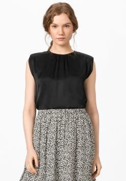 HALLHUBER Prix Allégé BETONTEN SCHULTERN - Blouse chemises et blouses col rond femme