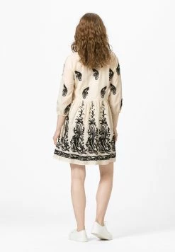 HALLHUBER Robe de jour Prix Accessible robes normale femme -France Hallhuber Soldes Boutique e7db032aa8ce475abed6ee5c4b009fac